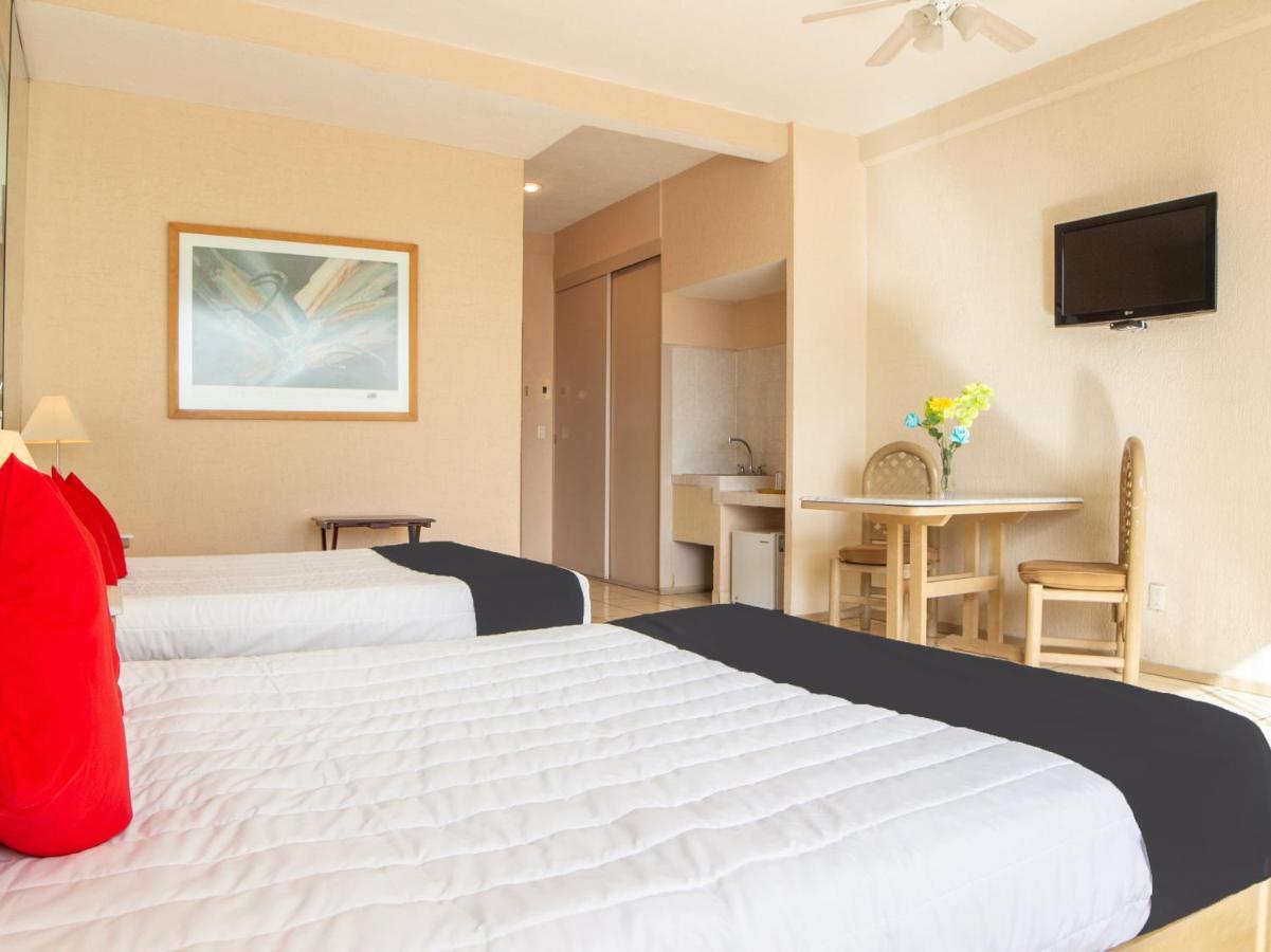 Capital O Hotel Villa Monini プエブラ エクステリア 写真