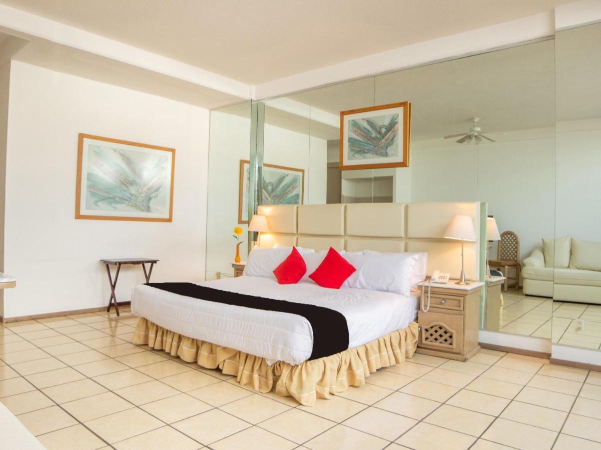 Capital O Hotel Villa Monini プエブラ エクステリア 写真