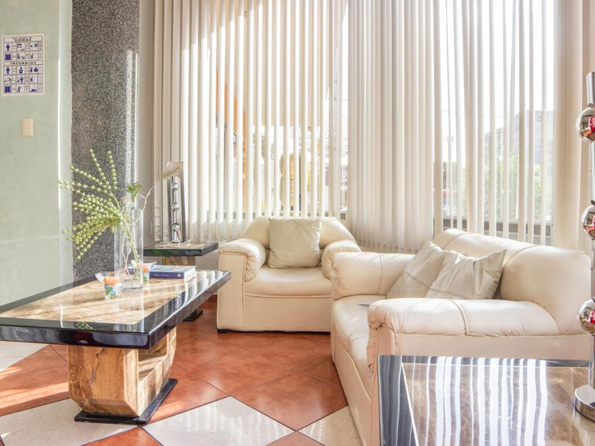 Capital O Hotel Villa Monini プエブラ エクステリア 写真