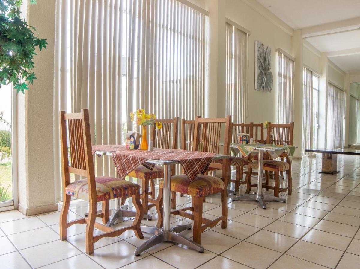 Capital O Hotel Villa Monini プエブラ エクステリア 写真